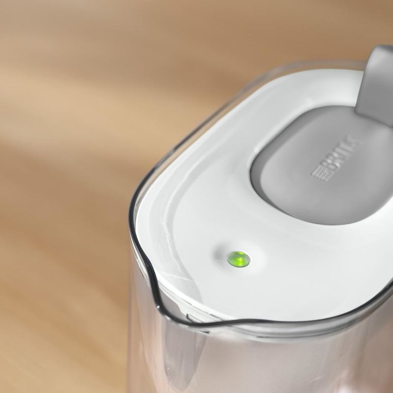 Brita-1051449-Filtraggio-acqua-Caraffa-filtrante-24-L-Trasparente-Bianco