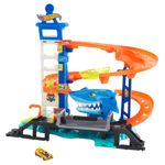 Mattel Hot Wheels City Set Super Squalo Playset con 1 macchinina , pista a tema nemesi, si collega ad altri playset