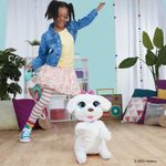 FurReal-Gogo-il-Cagnolino-Ballerino-cucciolo-di-peluche-interattivo-con-oltre-50-suoni-e-reazioni-giocattoli-interattivi-per-bambini-e-bambine