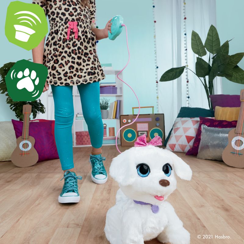FurReal-Gogo-il-Cagnolino-Ballerino-cucciolo-di-peluche-interattivo-con-oltre-50-suoni-e-reazioni-giocattoli-interattivi-per-bambini-e-bambine