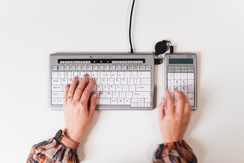 BakkerElkhuizen-S-board-840-Numeric-tastierino-numerico-PC-USB-Grigio-chiaro-Bianco