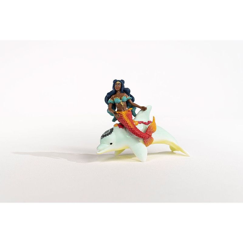 schleich-Isabelle-on-Dolphin