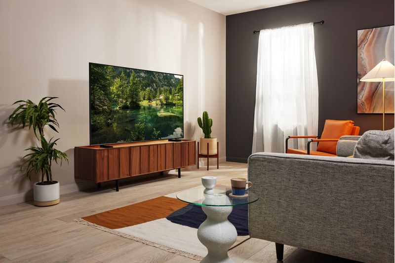 Samsung-Series-6-TV-QLED-4K-85”-QE85Q60B-Smart-TV-Wi-Fi-Black-2022-Quantum-HDR-Ultra-sottile-Colori-Ultra-luminosi-Suono-dinamico