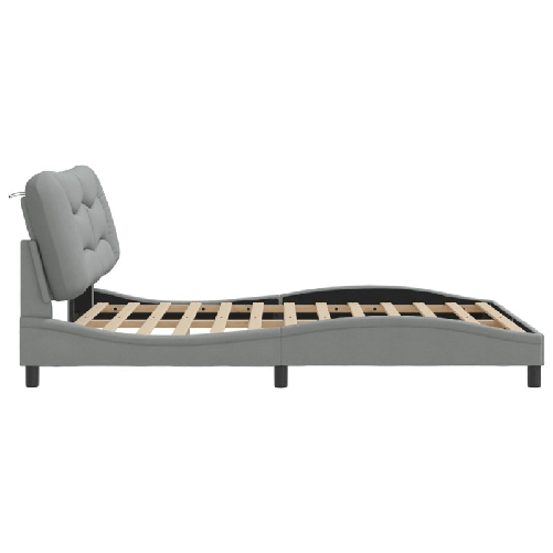 img-3b4a503d-1731-458f-8e74-4e9041fd834b.png