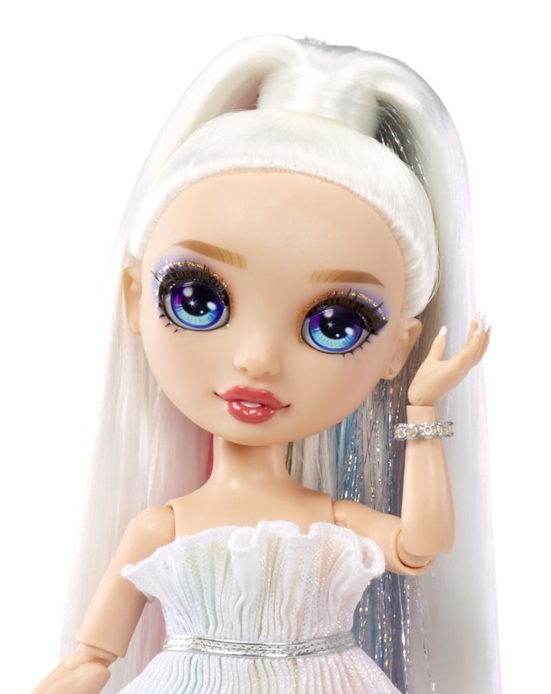 Rainbow-High-Fantastic-Fashion-Doll--Amaya--rainbow-