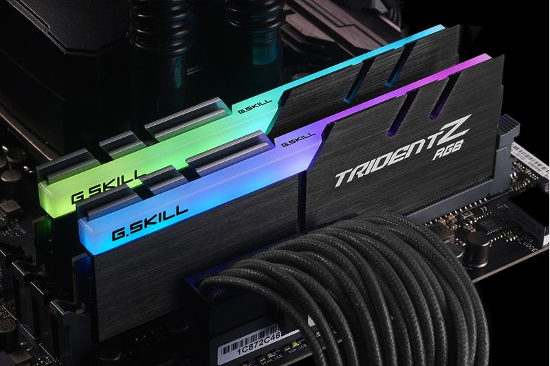 G.Skill-Trident-Z-RGB-F4-3200C16D-16GTZRX-memoria-16-GB-2-x-8-GB-DDR4-3200-MHz