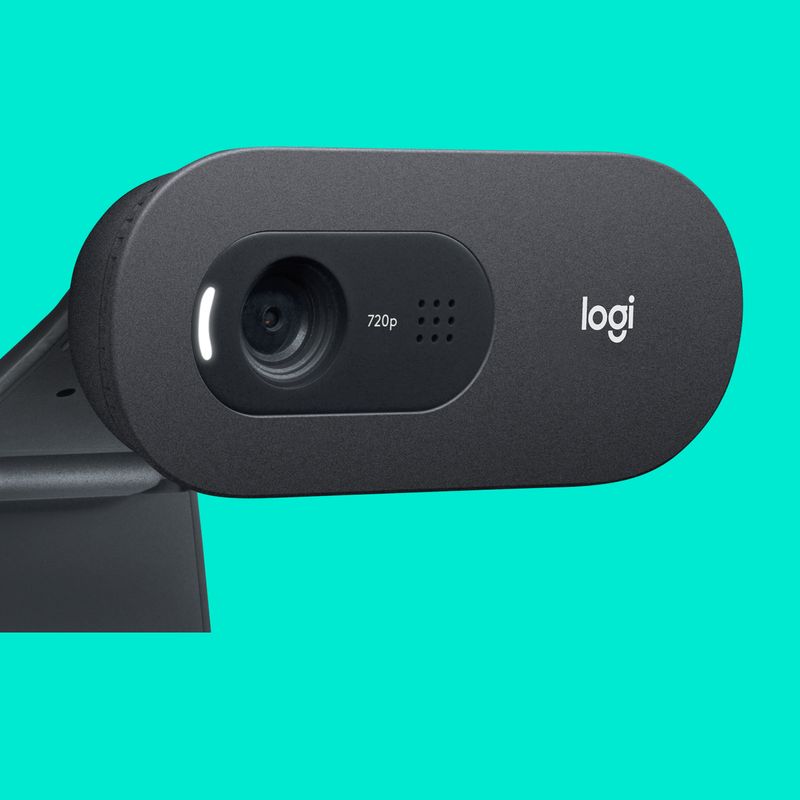 Logitech-C505-Webcam-HD---Videocamera-USB-Esterna-720p-HD-per-Desktop-o-Laptop-con-Microfono-a-Lunga-Portata-Compatibile-con-PC-o-Mac