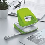 LEITZ-Perforatore-5008-New-NeXXt-WOW---passo-8-cm---max-30-fogli---2-fori---verde-lime---Leitz