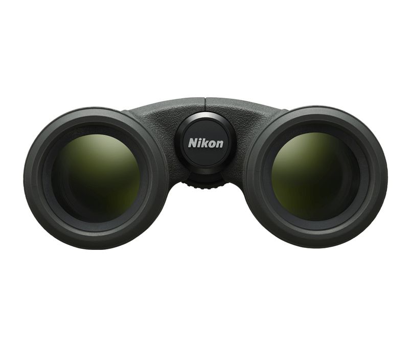 Nikon-Prostaff-P7-10x30-binocolo-Nero