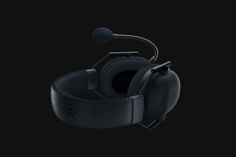 Razer-BlackShark-V2-Pro-Auricolare-Con-cavo-e-senza-cavo-A-Padiglione-Giocare-Nero