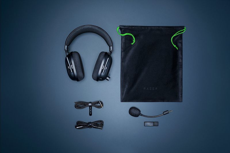 Razer-BlackShark-V2-Pro-Auricolare-Con-cavo-e-senza-cavo-A-Padiglione-Giocare-Nero