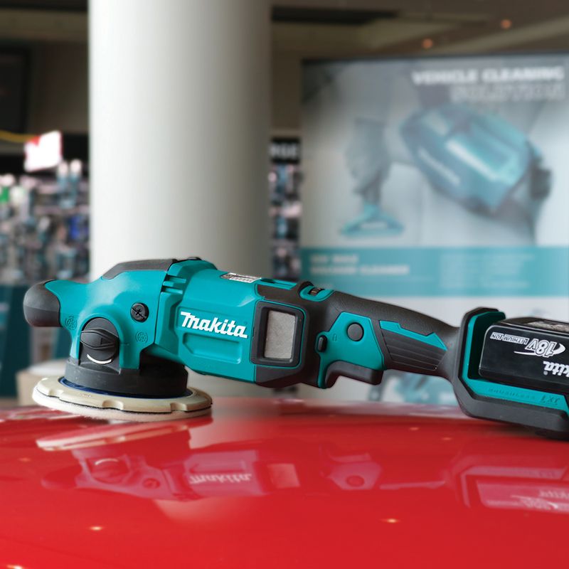 Makita-DPO600Z-lucidatrice-per-auto-6800-Giri-min