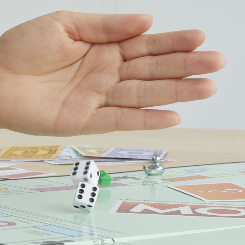 Monopoly---Classico--gioco-in-scatola-Gaming-