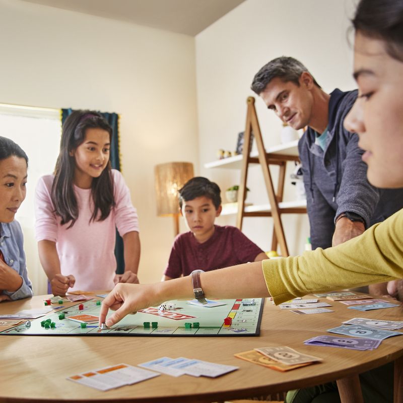 Monopoly---Classico--gioco-in-scatola-Gaming-