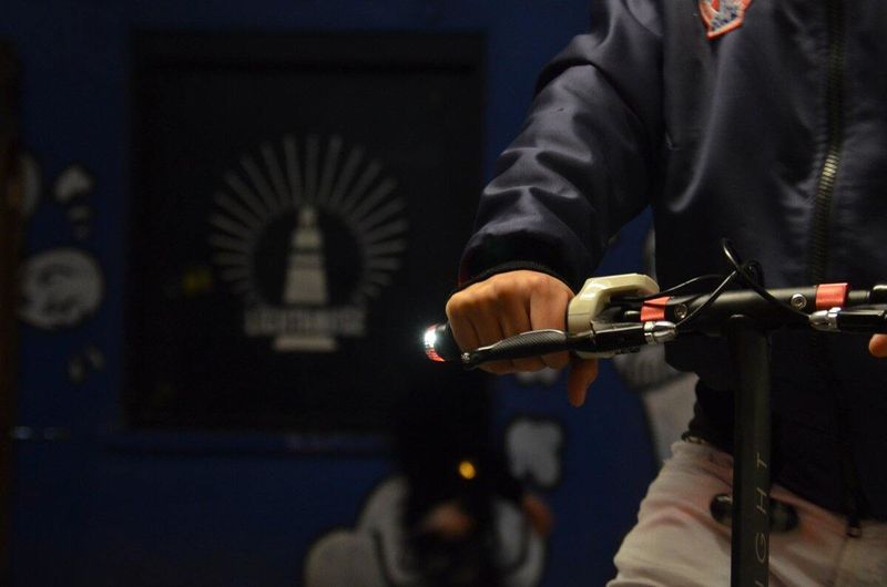 CYCL-SCA-BLK-003-accessorio-per-scooter-elettrici