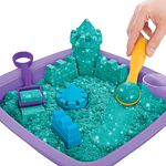 Kinetic-Sand--Castello-di-Sabbia-Shimmer---Sabbia-cinetica-454gr---Sabbia-magica---Sabbia-colorata-glitterata-verde---3-accessori-e-vaschetta-inclus