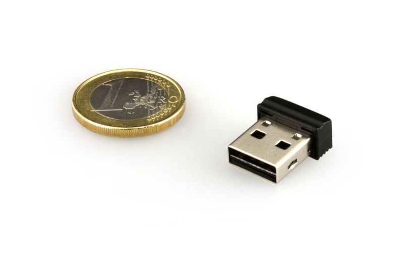 Verbatim-Store--n--Stay-NANO---Memoria-USB-da-16-GB---Nero