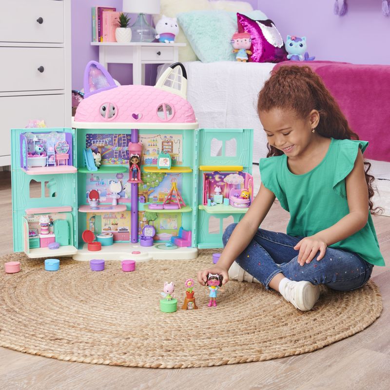 Gabby-s-Dollhouse--Mini-set-Giardino-floreale-con-Gabby-e-Gattina-Fatina-giochi-per-bambini-dai-3-anni-in-su