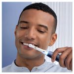 Oral-B-iO-Series-7N-Sapphire-Blue-Adulto-Spazzolino-a-vibrazione-Blu