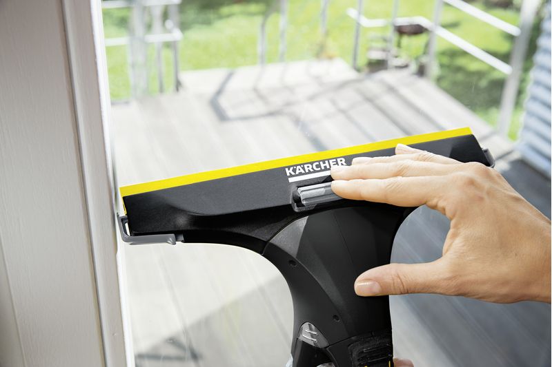 Karcher-1.633-467.0-pulitore-di-finestra-elettrico-01-L-Nero