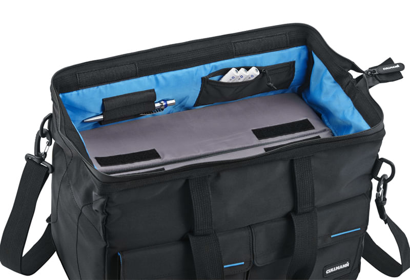 Cullmann-Amsterdam-Maxima-520-Borsa-da-spalla-Nero-Blu