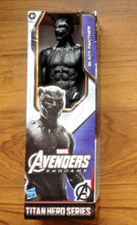 BLACK-PANTER-TITAN-HERO-30CM