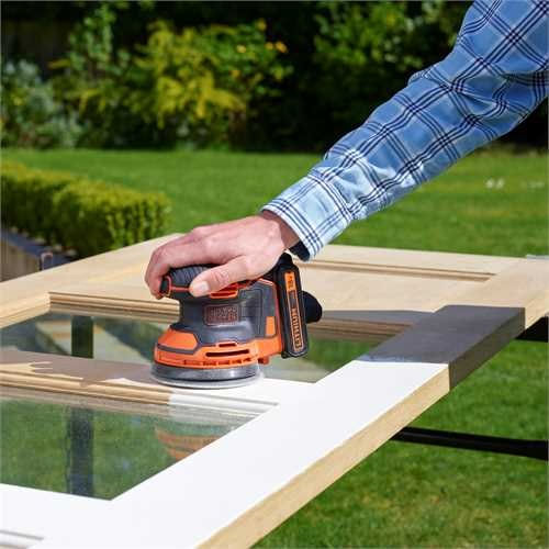 Black---Decker-BDCROS18-levigatrice-portatile-Levigatrice-orbitale-12000-Giri-min-Nero-Arancione