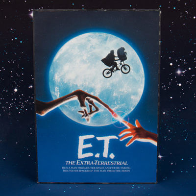 Fizz-Creations-E.T.-Light-poster-215-x-310-cm-1-pz