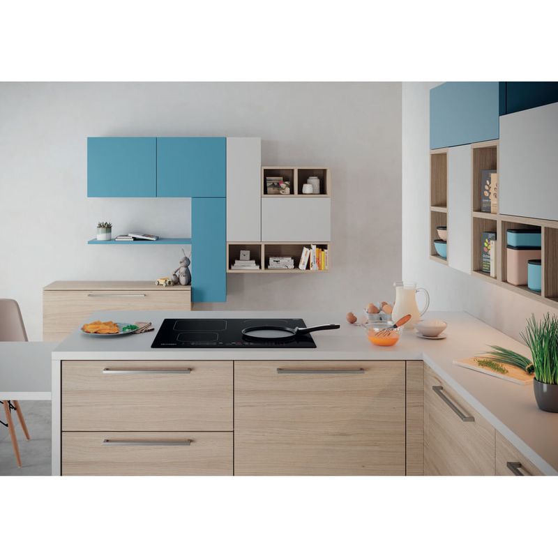 Indesit-IB-65B60-NE-Nero-Da-incasso-59-cm-Piano-cottura-a-induzione-4-Fornello-i-