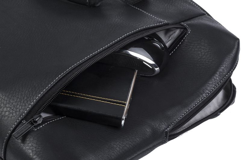 Rivacase-8931-396-cm--15.6---Valigetta-ventiquattrore-Nero