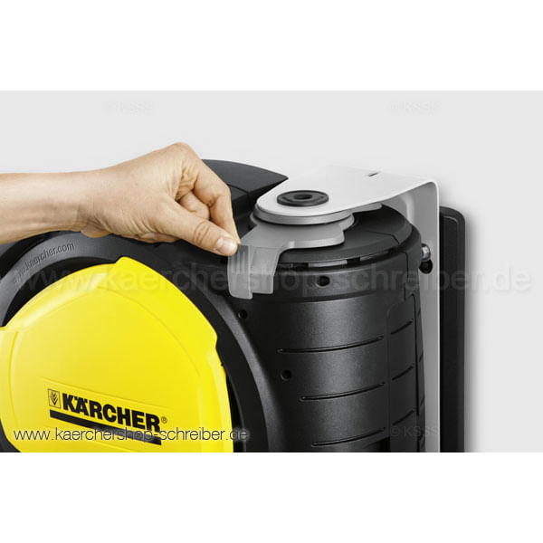 Karcher-CR-7.220-Rocchetto-montato-a-muro-Nero-Giallo