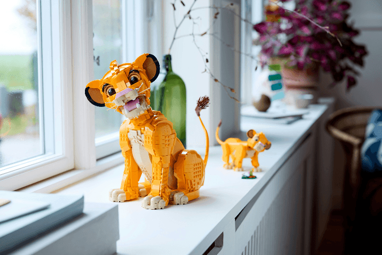 LEGO-Disney-Giovane-Simba-Re-Leone-Modellino-da-Costruire-per-Adulti-con-Figura-di-Animale-Mobile-Hobby-Creativo-da-Collezione-Idea-Regalo-per-Lui-Lei-Marito-Moglie-e-per-i-Fan-del-Film-43247