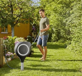 Gardena-RollUp-Avvolgitubo-da-terra-Automatico-Nero-Grigio