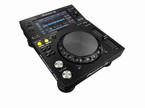 Pioneer-DJ-XDJ-700-Compact-Digital-Deck