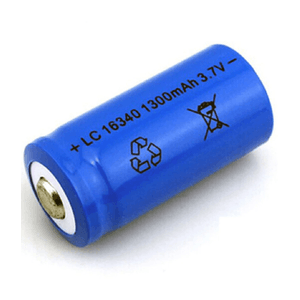 Trade Shop Traesio-batteria Lc 16340 Cr 123a Pila Ricaricabile A Litio 1300 Mah 3,7v Per Softair -