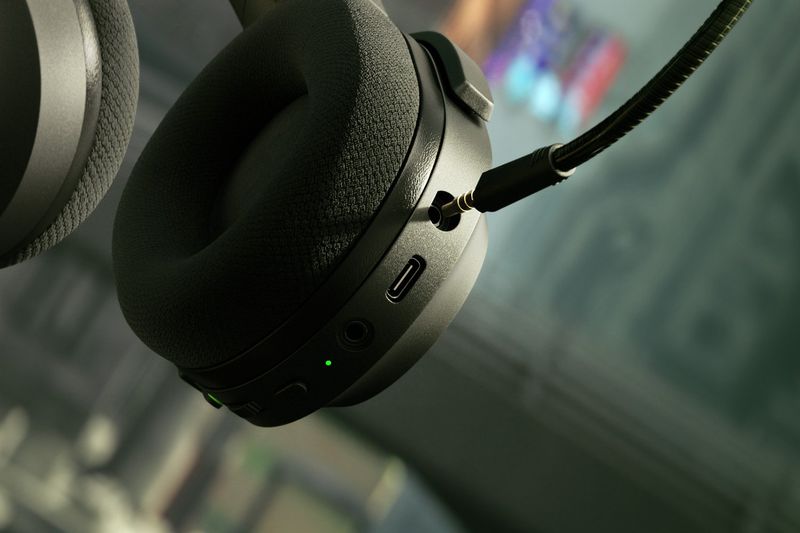 Razer-Barracuda-X-Auricolare-Con-cavo-e-senza-cavo-A-Padiglione-Giocare-USB-tipo-C-Bluetooth-Nero