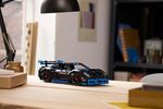 LEGO-Auto-da-corsa-Porsche-GT4-e-Performance