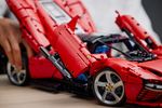 LEGO-Technic-Ferrari-Daytona-SP3