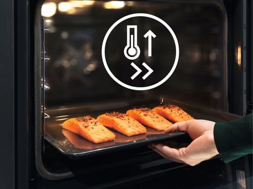 Electrolux-EOB7S01X-Forno-Elettrico-Multifunzione-da-Incasso-a-Vapore-SteamBoost-Capacita--70-Litri-Classe-energetica-A--17-Programmi-CombiSteam-Deluxe-60-cm-Acciaio-Inox