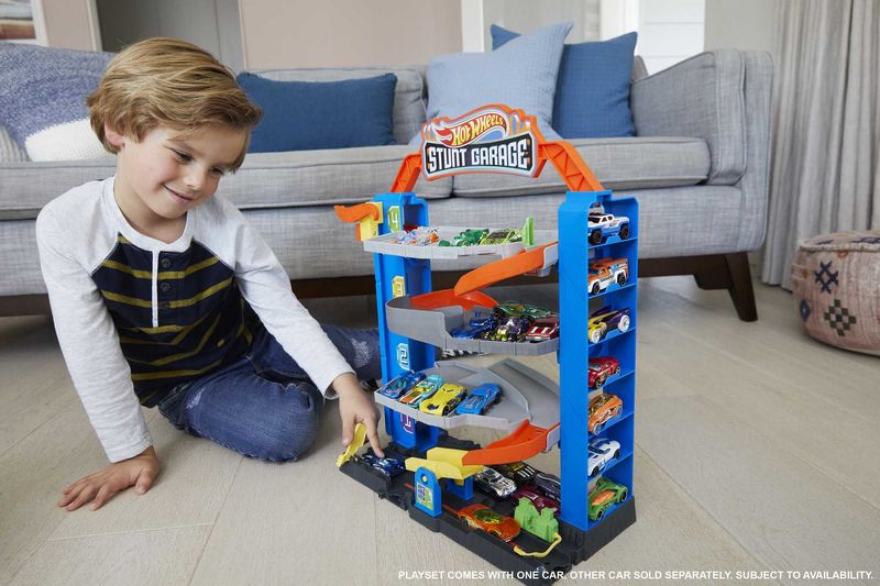 Hot-Wheels-City-Garage-delle-Acrobazie-Playset-con-ascensore-per-i-piani-superiori-con-collegamenti-per-altri-set-Giocattolo-per-Bambini-3--anni