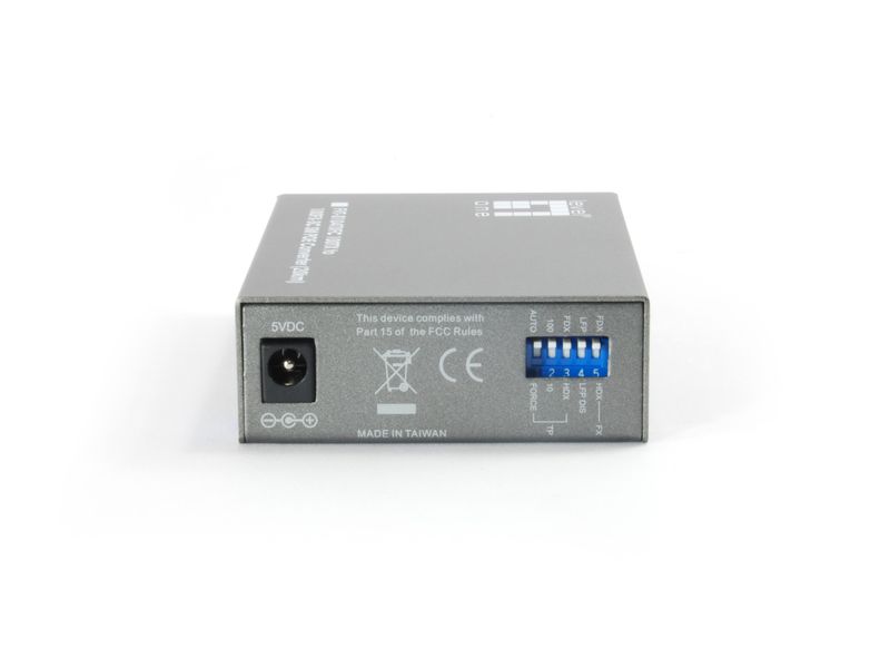 LevelOne-FVT-0104TXFC-convertitore-multimediale-di-rete-100-Mbit-s-Modalita-singola-Nero