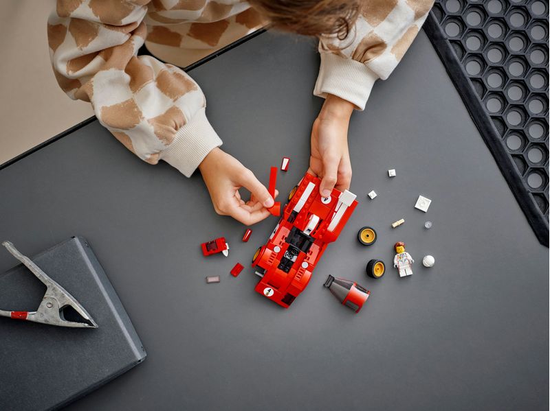 LEGO-Speed-Champions-1970-Ferrari-512-M