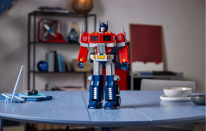 LEGO-ICONS-Optimus-Prime