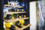 Candy-CWCEL-210-NF-Cantinetta-termoelettrica-Libera-installazione-Nero-21-bottiglia-bottiglie