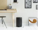 Brabantia-113741-bidone-per-la-spazzatura-12-L-Rotondo-Nero