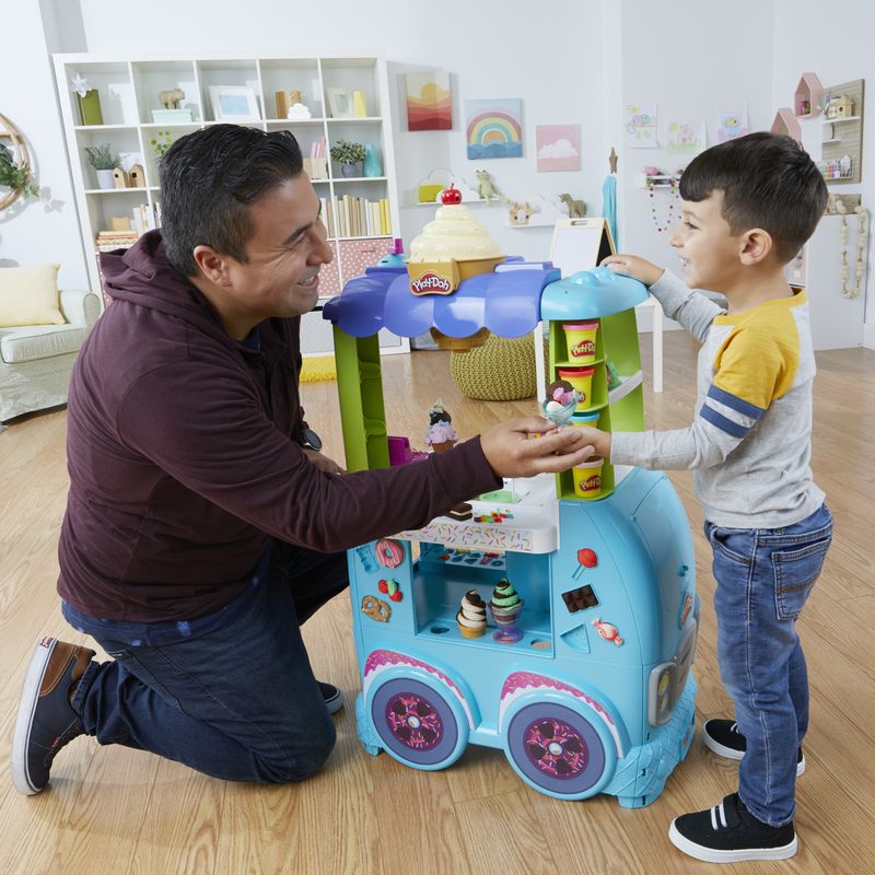 Hasbro-Play-Doh-Il-Super-Camioncino-dei-Gelati-playset-con-cucina-di-grandi-dimensioni-con-suoni-realistici