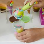 Hasbro-Play-Doh-Il-Super-Camioncino-dei-Gelati-playset-con-cucina-di-grandi-dimensioni-con-suoni-realistici