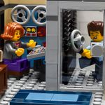 Downtown-Diner---Lego-Creator-10260