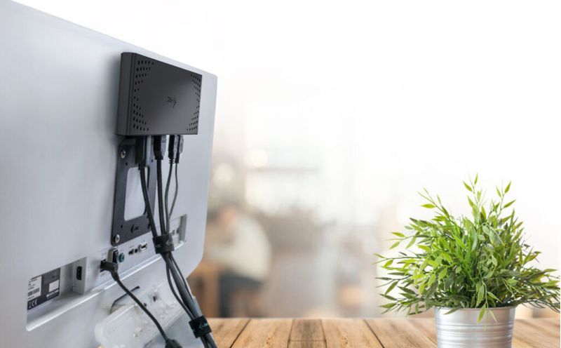 I-tec-USB-3.0---USB-C---Thunderbolt-3-Dual-Display-Docking-Station-Gen2---Power-Delivery-100W