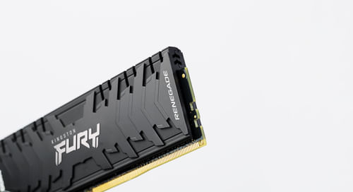 Kingston-Technology-FURY-Renegade-memoria-32-GB-4-x-8-GB-DDR4-2666-MHz--KFR-32GB-DDR4-2666-DIMM-K4-Blk-